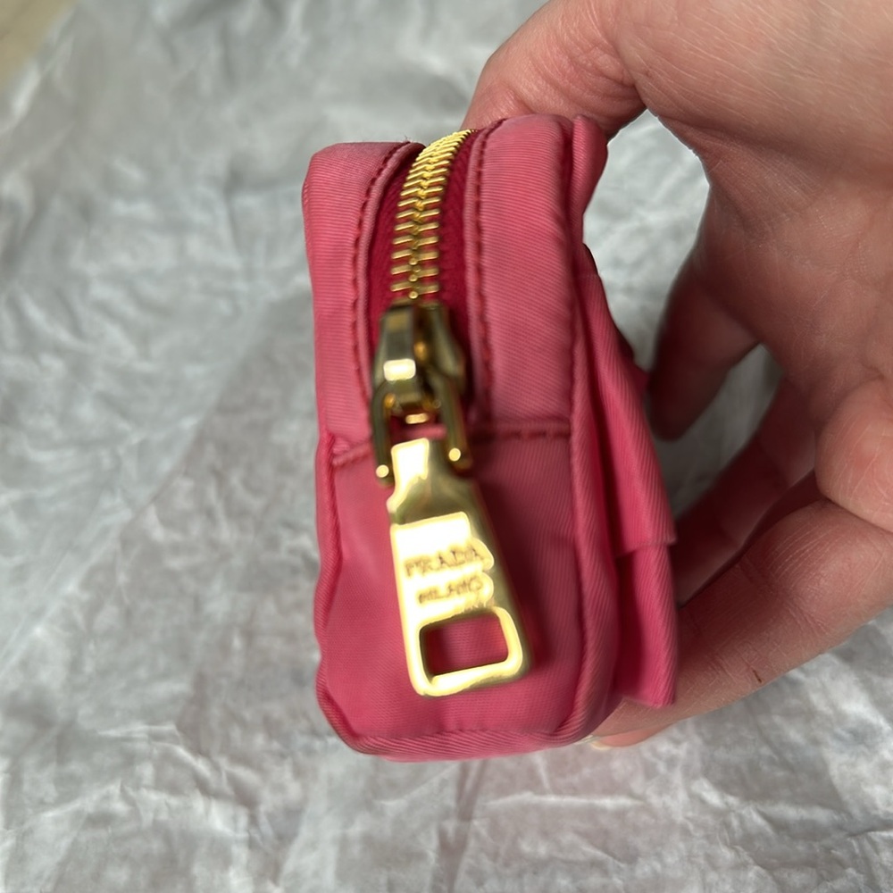 PRADA PINK POUCH - Picture 5 of 8
